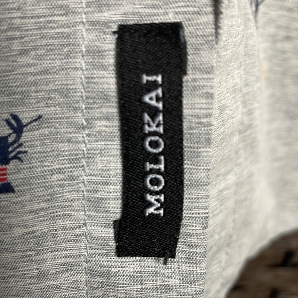 MOLOKAI SURF CO•MENS CASUAL BUTTON DOWN SHIRT - Picture 4 of 6